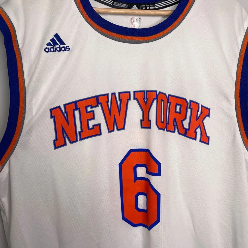 New‎ York Porzingis NBA Jersey size medium